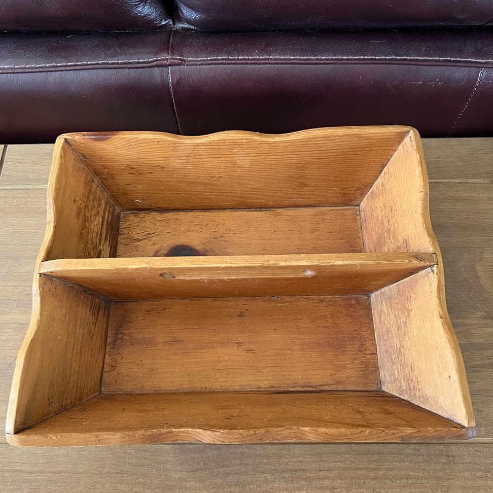Vintage Louise Thompson, Manchester Wood cutlery tray/box.